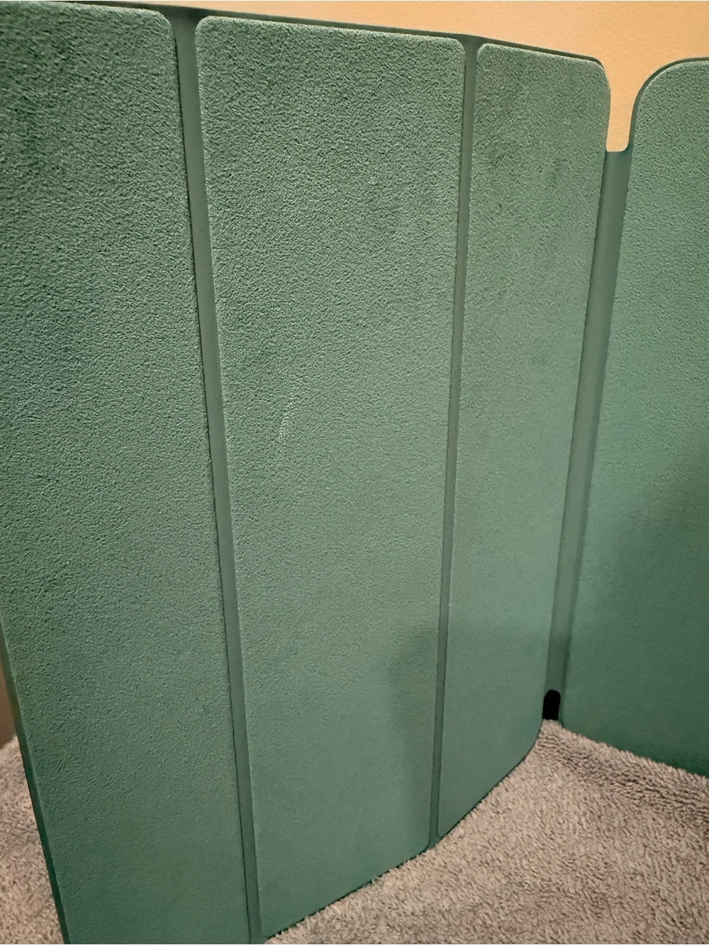 Apple Smart Folio for iPad in Seafoam - Picture 4 of 4